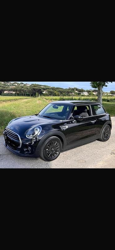 Schwarz Gebraucht 2021 Mini ONE Kleinwagen | 17.860 € (Fairer Preis) - Bild 1/4