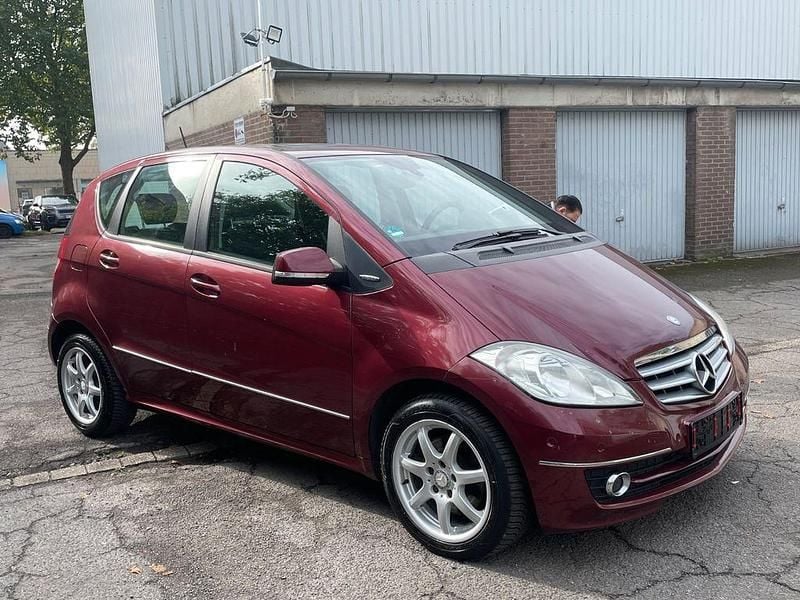 Rot Gebraucht 2008 Mercedes A200 Kleinwagen | 3.950 € (Guter Preis) - Bild 1/4