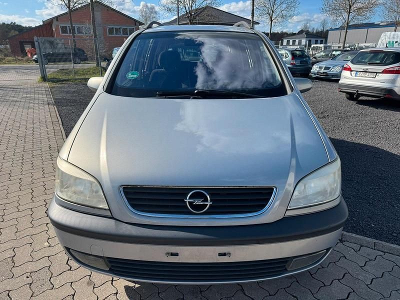 Gebraucht Opel Zafira Elegance 125 PS (91 kW) 2001 Grau Van / Kleinbus