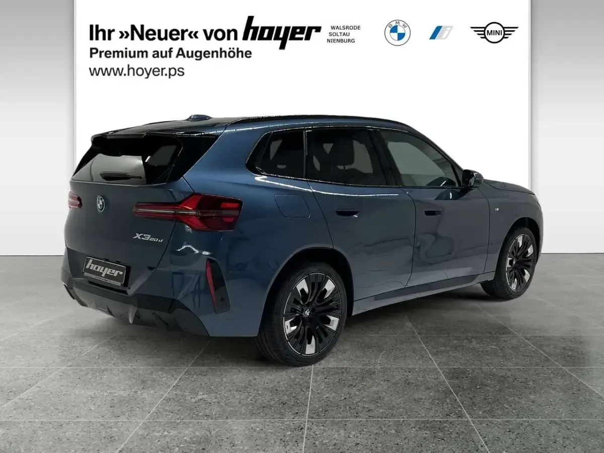 Neu BMW X3 M Sport 197 PS (144 kW) 2026 Blau SUV