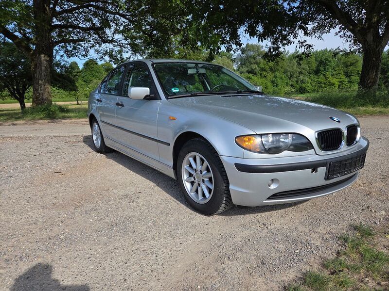 Silber Gebraucht 2002 BMW 316 Limousine | 8.200 € - Bild 1/4