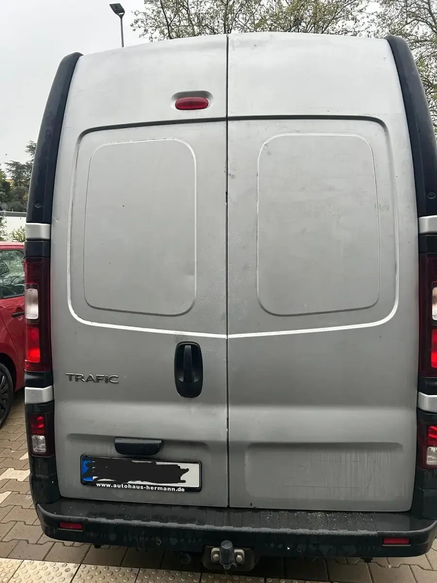 Brugt Renault Trafic 145 HK (106 kW) 2018 Sølv MPV