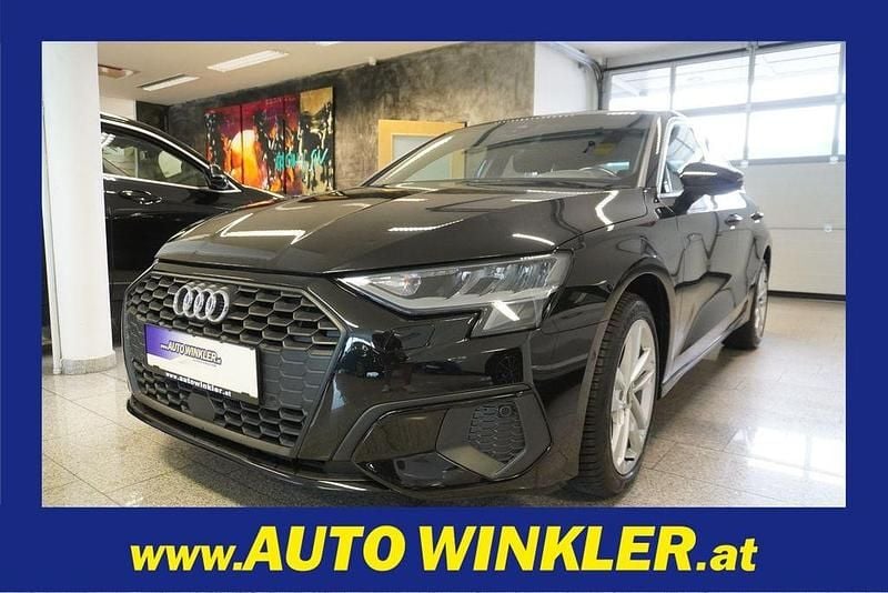 Gebraucht Audi A3 Design 110 PS (80 kW) 2022 Schwarz Limousine