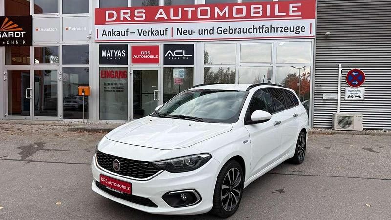 Weiß Gebraucht 2017 Fiat Tipo Lounge Kombi | 6.900 € (Etwas zu teuer) - Bild 1/4