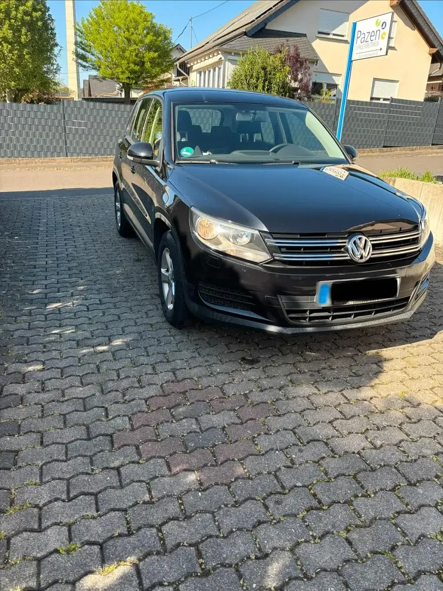 Gebraucht VW Tiguan 122 PS (89 kW) 2014 Schwarz SUV