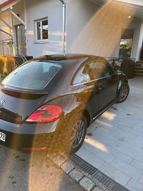 Gebraucht VW Beetle Exclusive 160 PS (117 kW) 2013 Schwarz Kleinwagen
