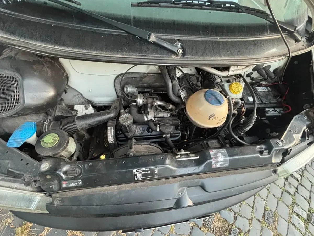 Gebraucht VW T4 68 PS (50 kW) 2001 Schwarz Van