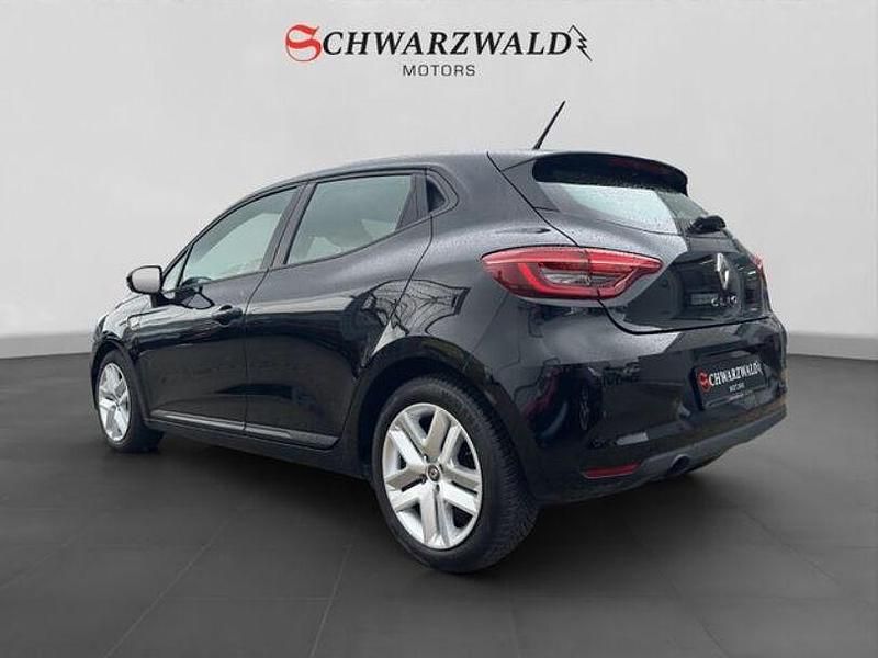 Usado Renault Clio V 91 HP (66 kW) 2021 Preto Sedan