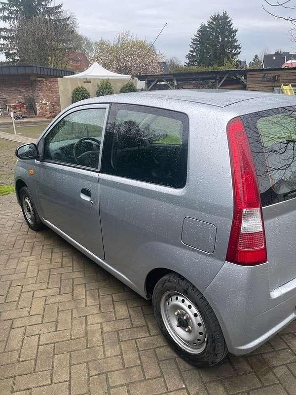 Gebraucht Daihatsu Cuore 58 PS (42 kW) 2006 Kleinwagen