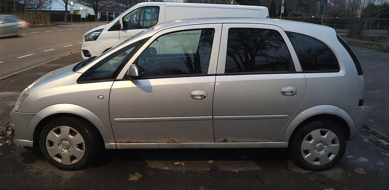 Gebraucht Opel Meriva Edition 101 PS (74 kW) 2006 Silber Van / Kleinbus