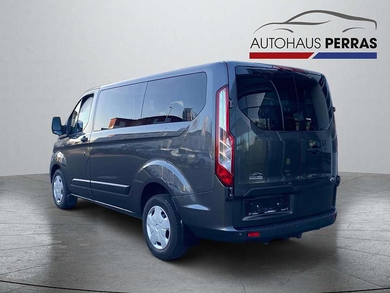 Gebraucht Ford Transit Custom Trend 131 PS (96 kW) 2020 Magneticgrau Kombi