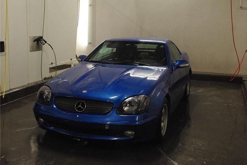 Blau Gebraucht 2000 Mercedes SLK200 Cabrio | 7.000 € - Bild 1/4