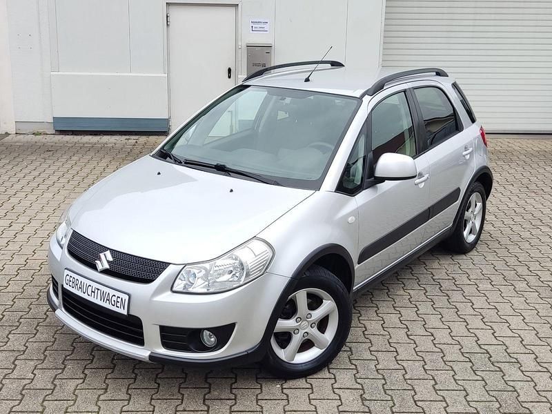 Gebraucht Suzuki SX4 107 PS (78 kW) 2009 Silber SUV