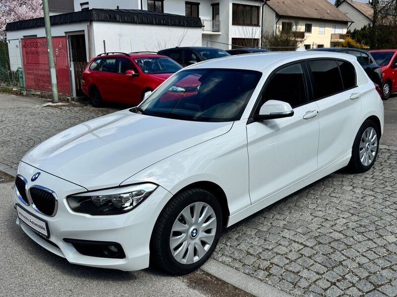 Weiß Gebraucht 2015 BMW 116 Advantage Kleinwagen | 9.990 € (Guter Preis) - Bild 1/4