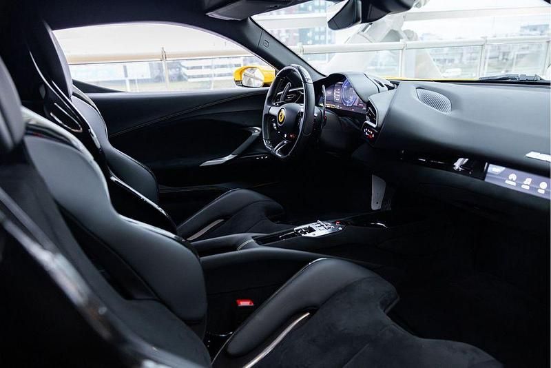 Gebraucht Ferrari 296 2022 Gelb