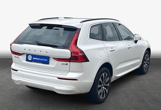 Gebraucht Volvo XC60 Core 250 PS (183 kW) 2025 Weiß SUV
