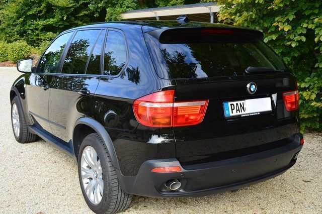 Second-hand BMW X5 286 CP (210 kW) 2008 Negru SUV