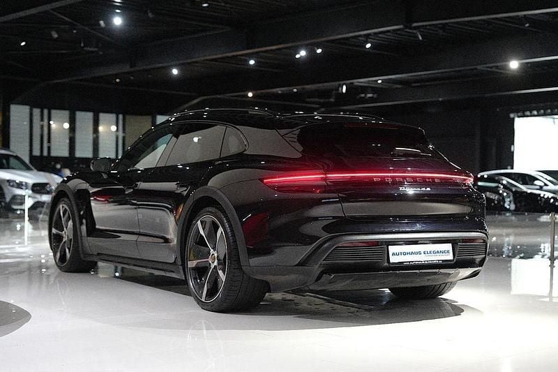 Gebraucht Porsche Taycan 4S Cross Turismo 419 kW (571 PS) 2022 Schwarz Limousine