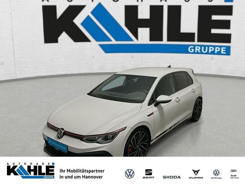 Weiß Gebraucht 2021 VW Golf VIII GTI Clubsport Limousine | 29.490 € (Guter Preis) - Bild 1/4