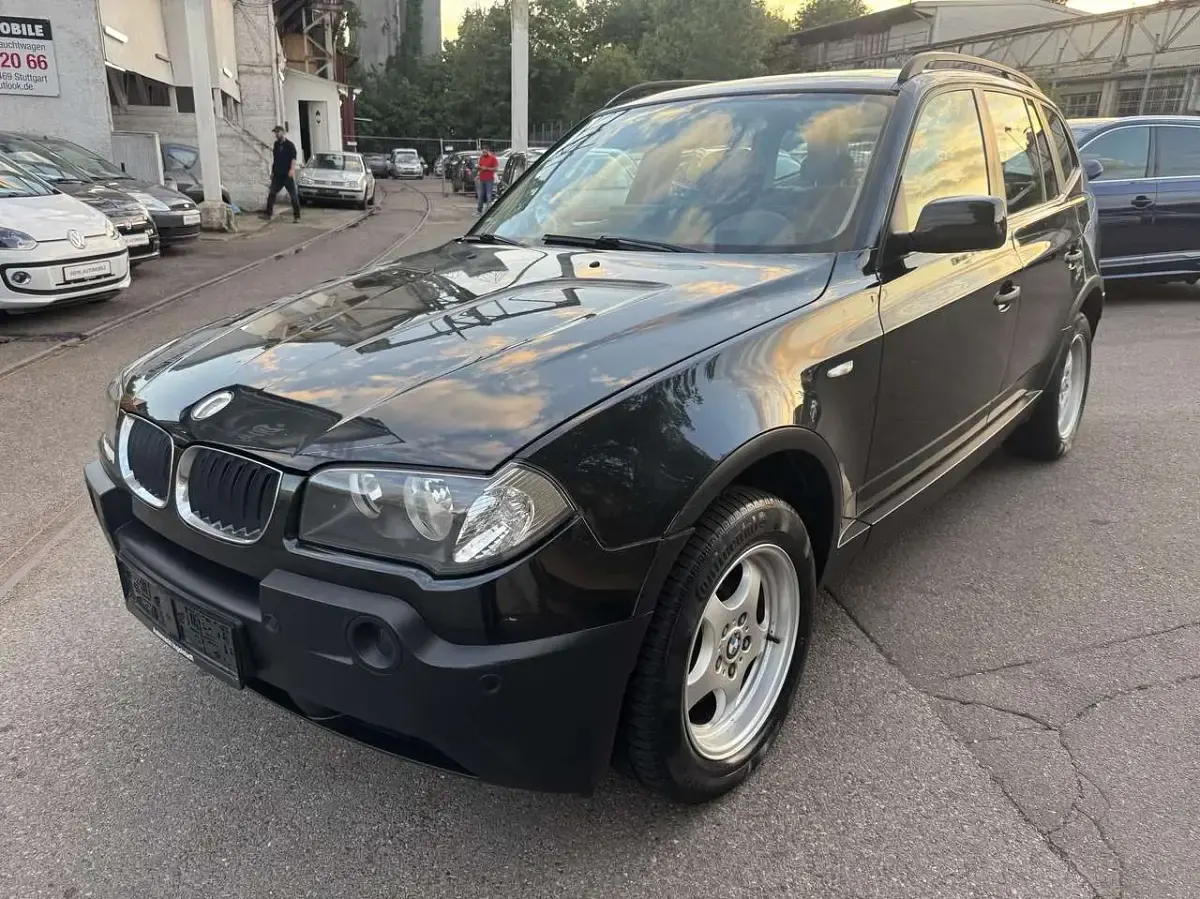 Gebraucht BMW X3 150 PS (110 kW) 2006 Black sapphire metallic SUV