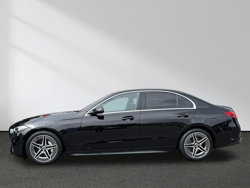 Gebraucht Mercedes C300 AMG 265 PS (194 kW) 2024 Andere farbe Limousine