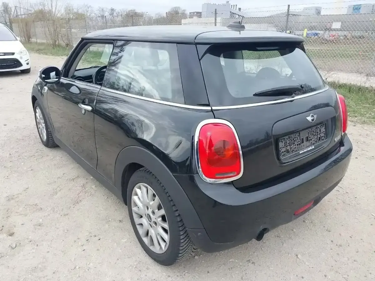 Occasion Mini ONE Pepper 102 ch (75 kW) 2016 Noir Citadine
