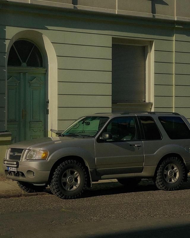 Gebraucht 2003 Ford Explorer Sport SUV | 9.500 € - Bild 1/2