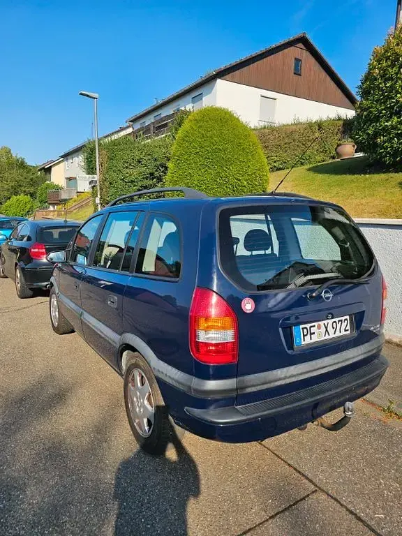 Gebraucht Opel Zafira Elegance 125 PS (91 kW) 2000 Blau Van / Kleinbus