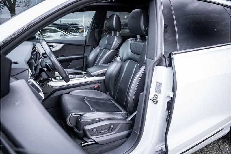 Gebraucht Audi Q8 Proline 2019 Weiß SUV