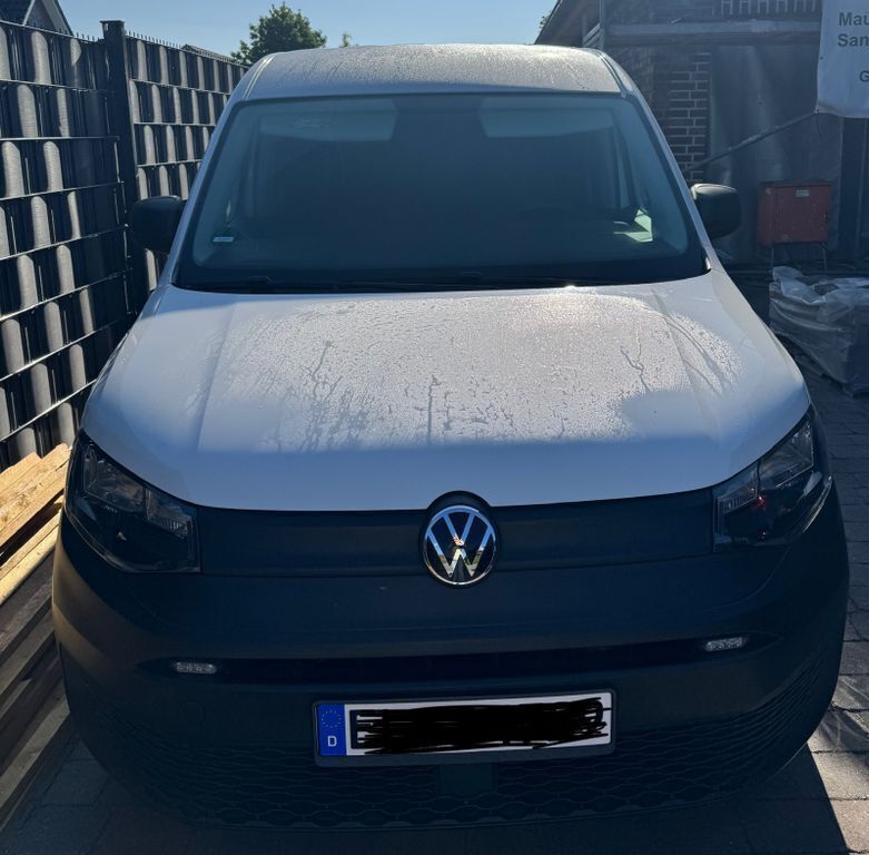 Weiß Gebraucht 2022 VW Caddy Dark Label Van / Kleinbus | 20.500 € (Guter Preis) - Bild 1/4