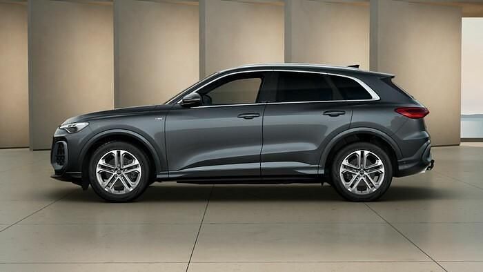 Gebraucht Audi Q5 Ambiente 204 PS (150 kW) 2025 Daytonagrau perleffekt SUV