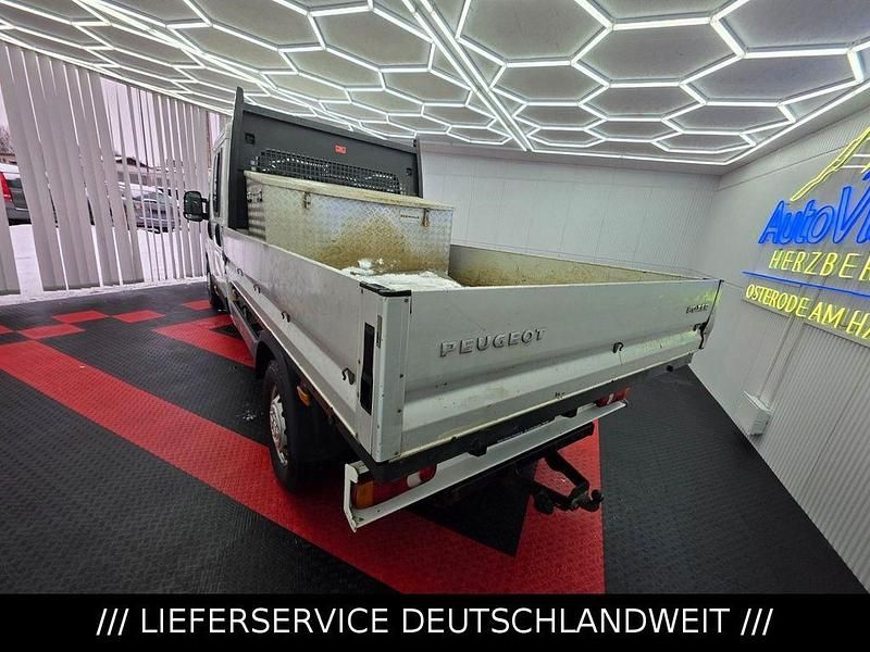 Gebraucht Peugeot Boxer 165 PS (121 kW) 2020 Weiß Van