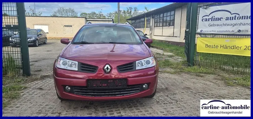 Gebraucht Renault Mégane 105 PS (77 kW) 2008 Rot Limousine