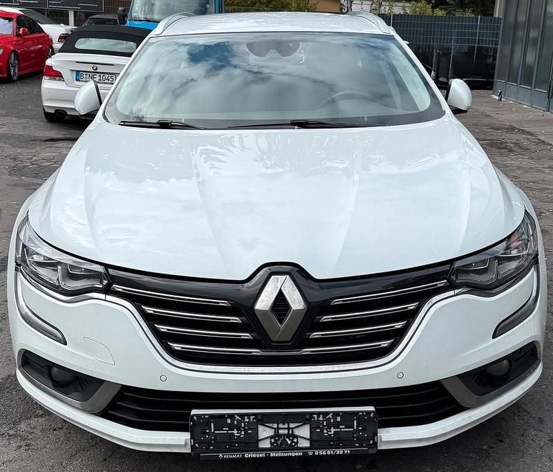 Weiß Gebraucht 2016 Renault Talisman GrandTour Kombi | 9.300 € (Guter Preis) - Bild 1/4