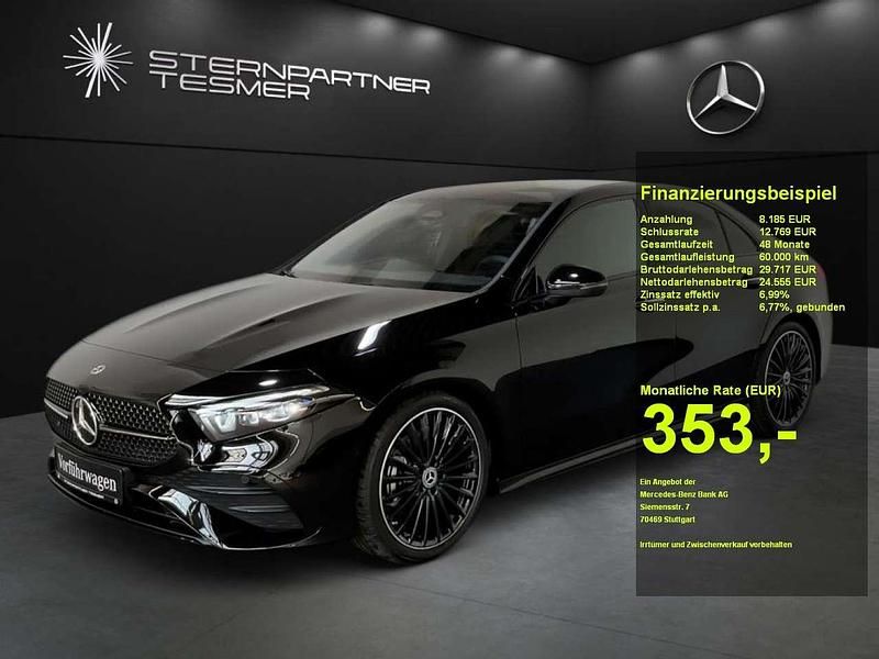 Schwarz Gebraucht 2023 Mercedes A200 AMG Limousine | 32.740 € (Etwas zu teuer) - Bild 1/3