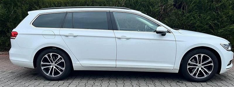Gebraucht VW Passat Comfortline 150 PS (110 kW) 2018 Weiß Kombi