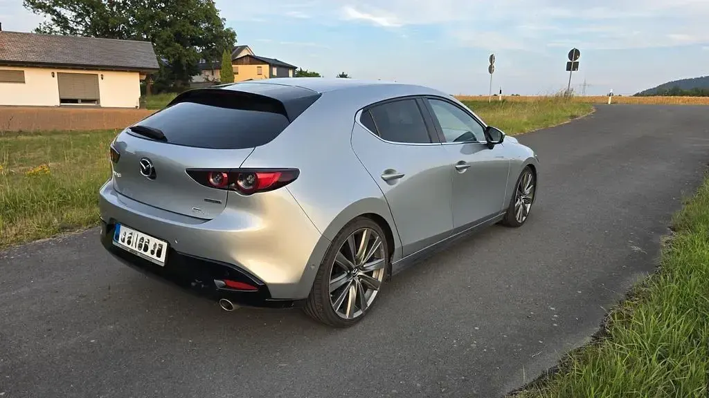 Gebraucht Mazda 3 Selection 116 PS (85 kW) 2019 Silber Limousine