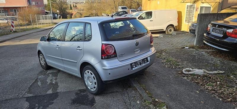 Gebraucht VW Polo Comfortline 60 PS (44 kW) 2007 Silber Kleinwagen