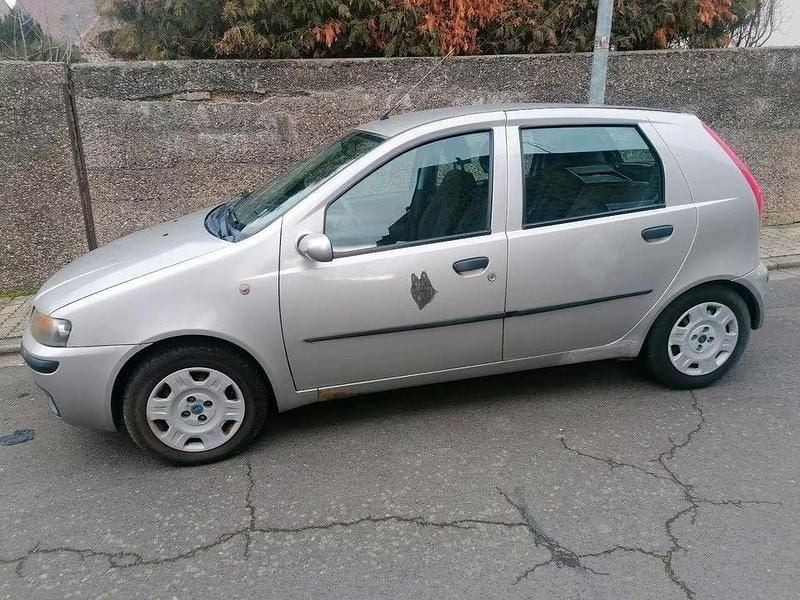 Gebraucht Fiat Punto 60 PS (44 kW) 2003 Silber Kleinwagen