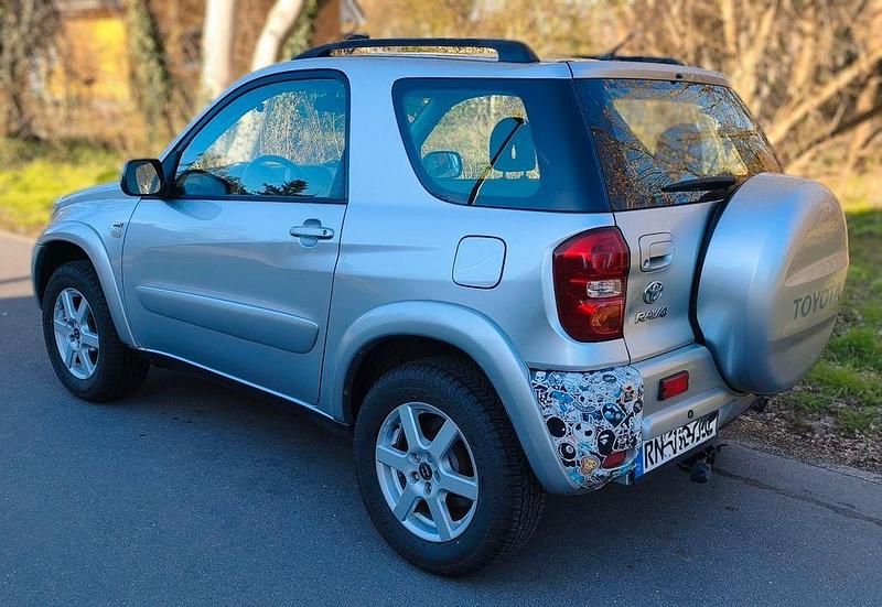 Gebraucht Toyota RAV4 150 PS (110 kW) 2004 Silber SUV