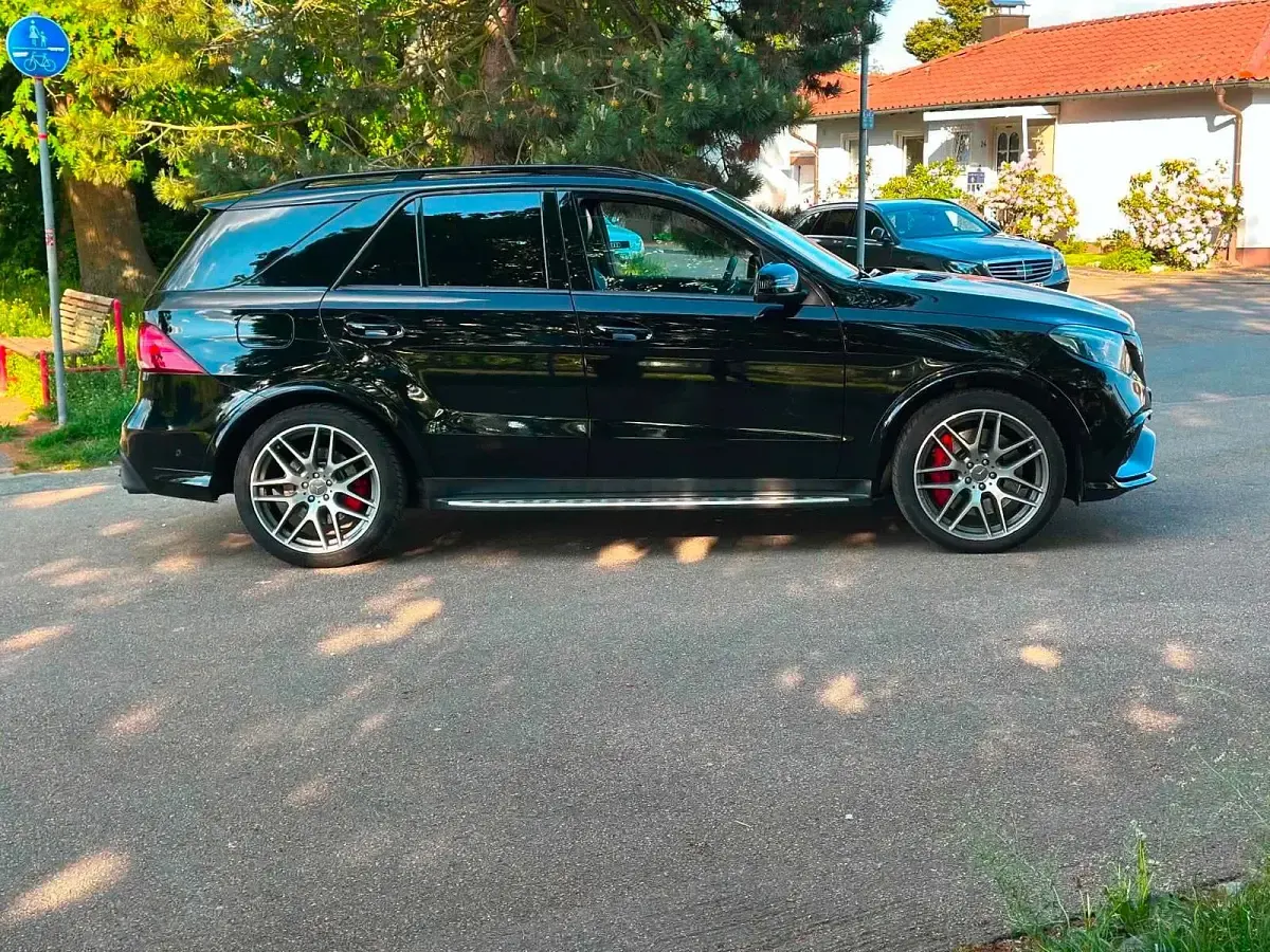 Gebraucht Mercedes GLE63 AMG AMG 585 PS (430 kW) 2017 Schwarz SUV