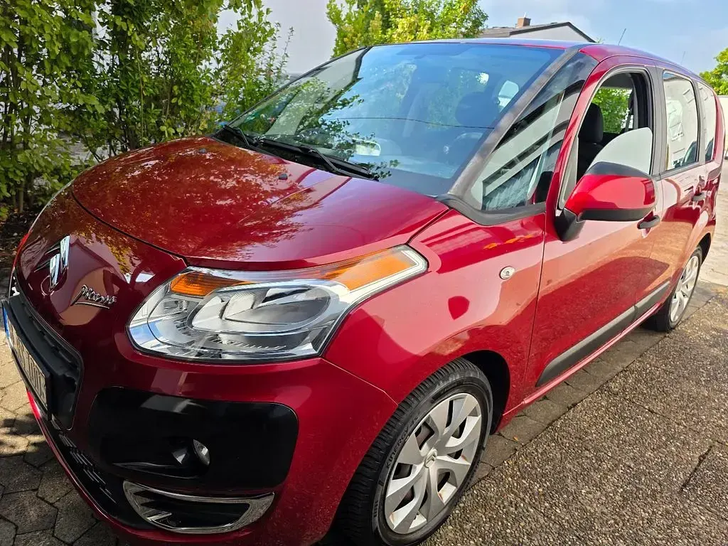 Gebraucht Citroën C3 Picasso Attraction 95 PS (69 kW) 2012 Rot Van / Kleinbus