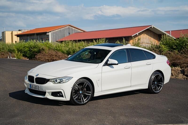 Weiß Gebraucht 2016 BMW 430 M Sport Coupé | 24.000 € (Fairer Preis) - Bild 1/4