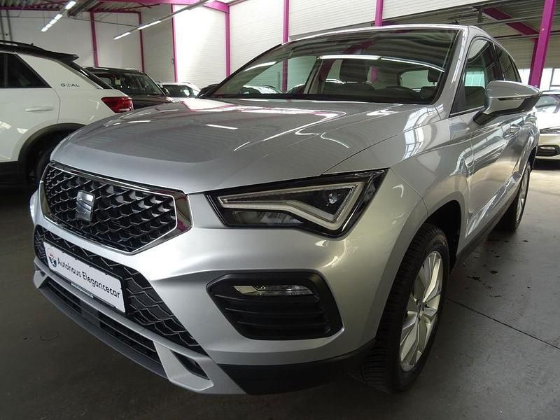 Silber Gebraucht 2024 Seat Ateca Style SUV | 23.249 € (Superpreis) - Bild 1/4