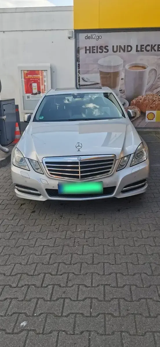 Second-hand Mercedes E250 Avantgarde 204 CP (150 kW) 2012 Gri Berlinǎ