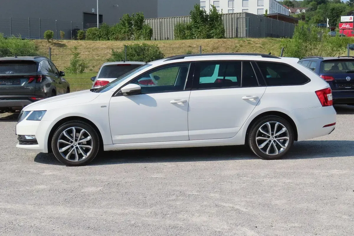 Gebraucht Skoda Octavia Soleil 150 PS (110 kW) 2020 Weiß Kombi