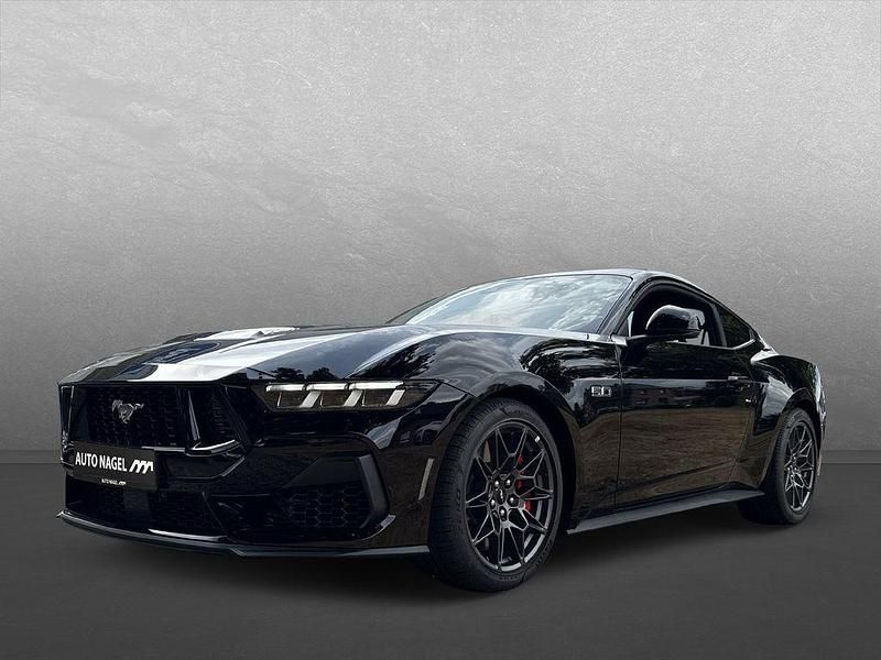 Schwarz Neu 2025 Ford Mustang GT Fastback Coupé | 61.990 € (Etwas zu teuer) - Bild 1/4