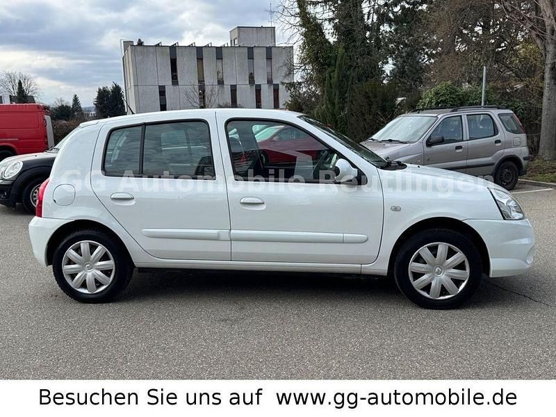 Gebraucht Renault Clio II Campus 75 PS (55 kW) 2011 Weiß Limousine