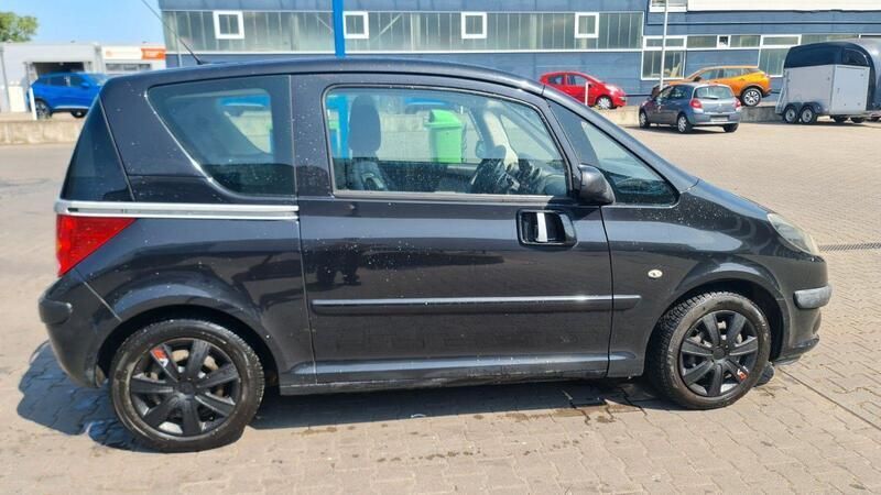 Schwarz Gebraucht 2005 Peugeot 1007 Sport Kleinwagen | 1.700 € (Guter Preis) - Bild 1/4
