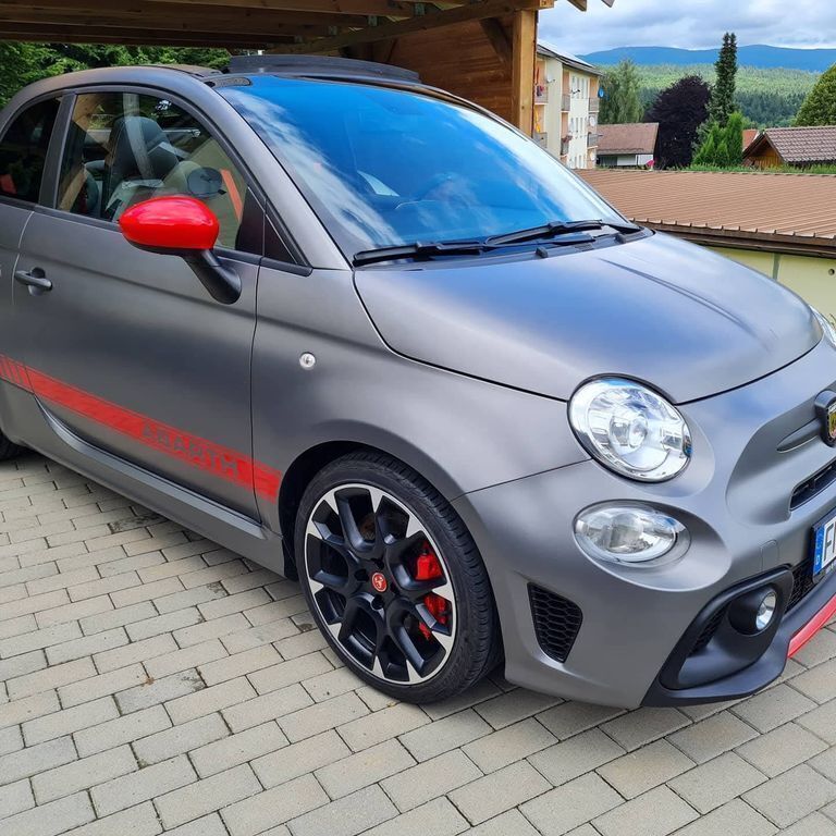 Grau Gebraucht 2019 Abarth 595C Competizione Cabrio | 22.000 € (Fairer Preis) - Bild 1/4